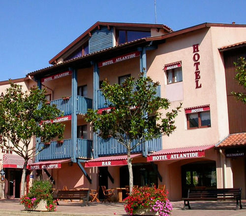 Hotel Atlantide Biscarrosse Eksteriør bilde